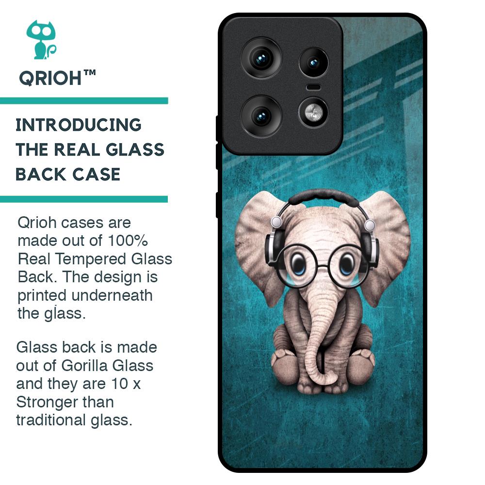 Adorable Baby Elephant Glass Case For Motorola Edge 50 Pro 5G