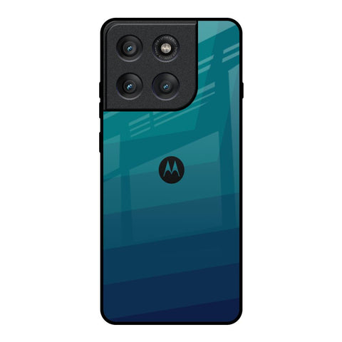 Green Triangle Pattern Motorola Edge 60 Pro Glass Back Cover Online