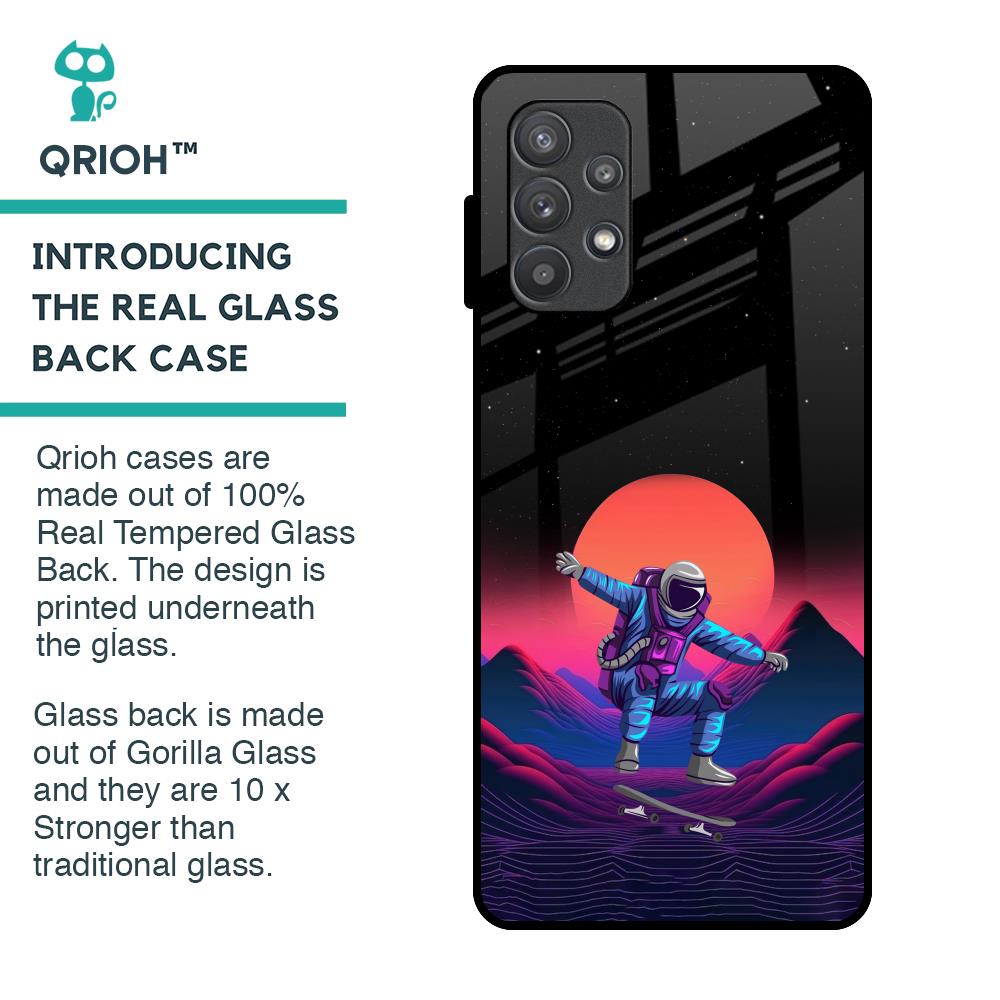 Retro Astronaut Glass Case for Samsung Galaxy A72