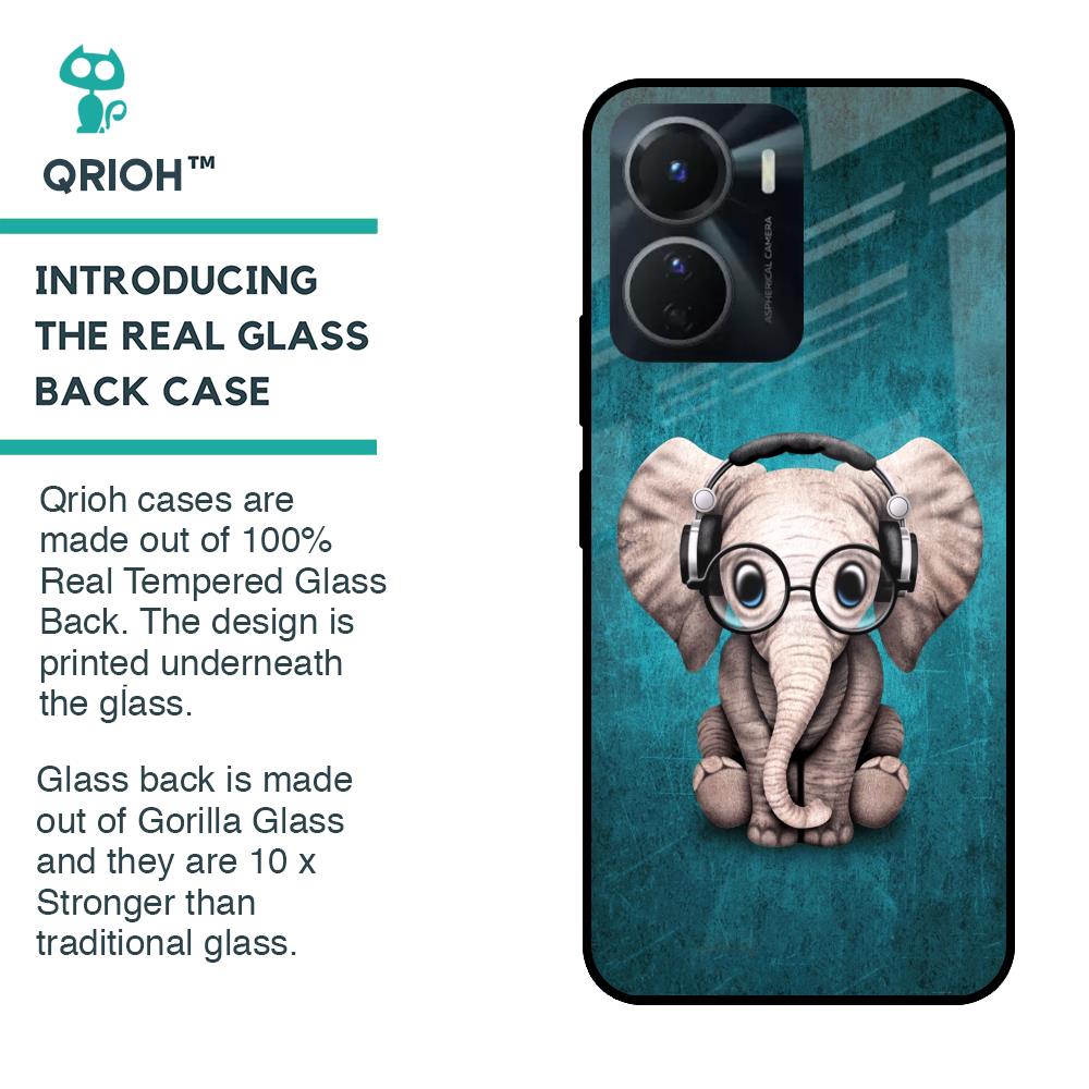 Adorable Baby Elephant Glass Case For Vivo Y16