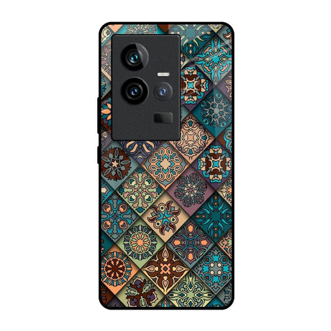 Retro Art iQOO 11 Glass Back Cover Online