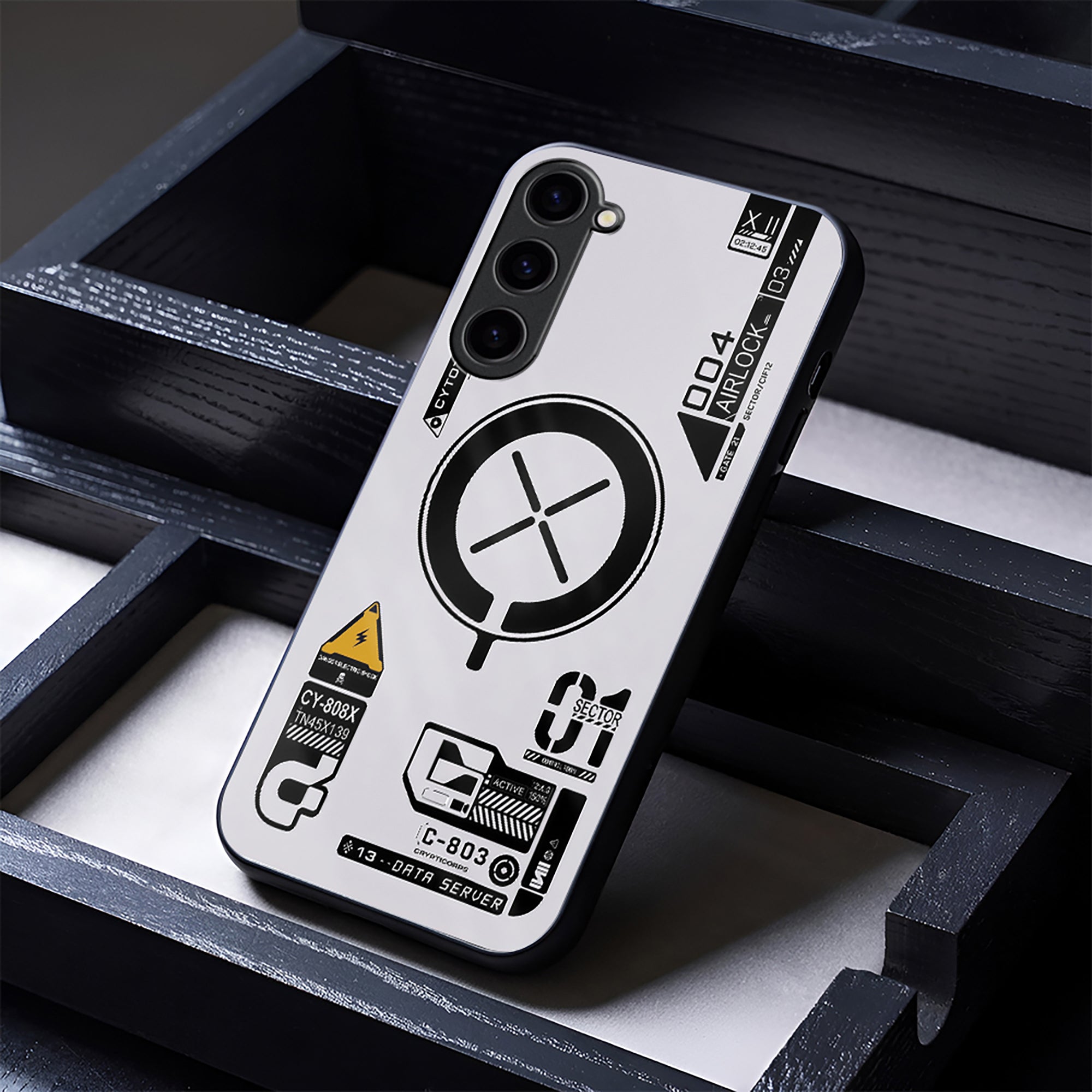Apex Tracker Glass Case - Glass Back Cover for Phone (View 1)