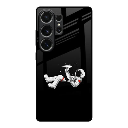 Space Traveller Samsung Galaxy S26 Ultra 5G Glass Back Cover Online