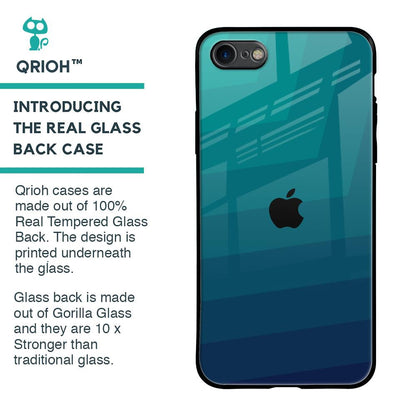 Green Triangle Pattern Glass Case for iPhone 8