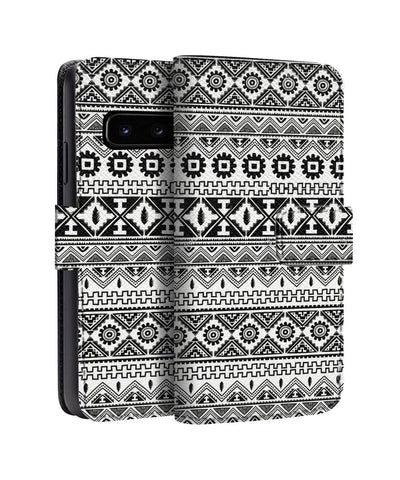 Black & White Pattern Samsung Flip Cases & Covers Online