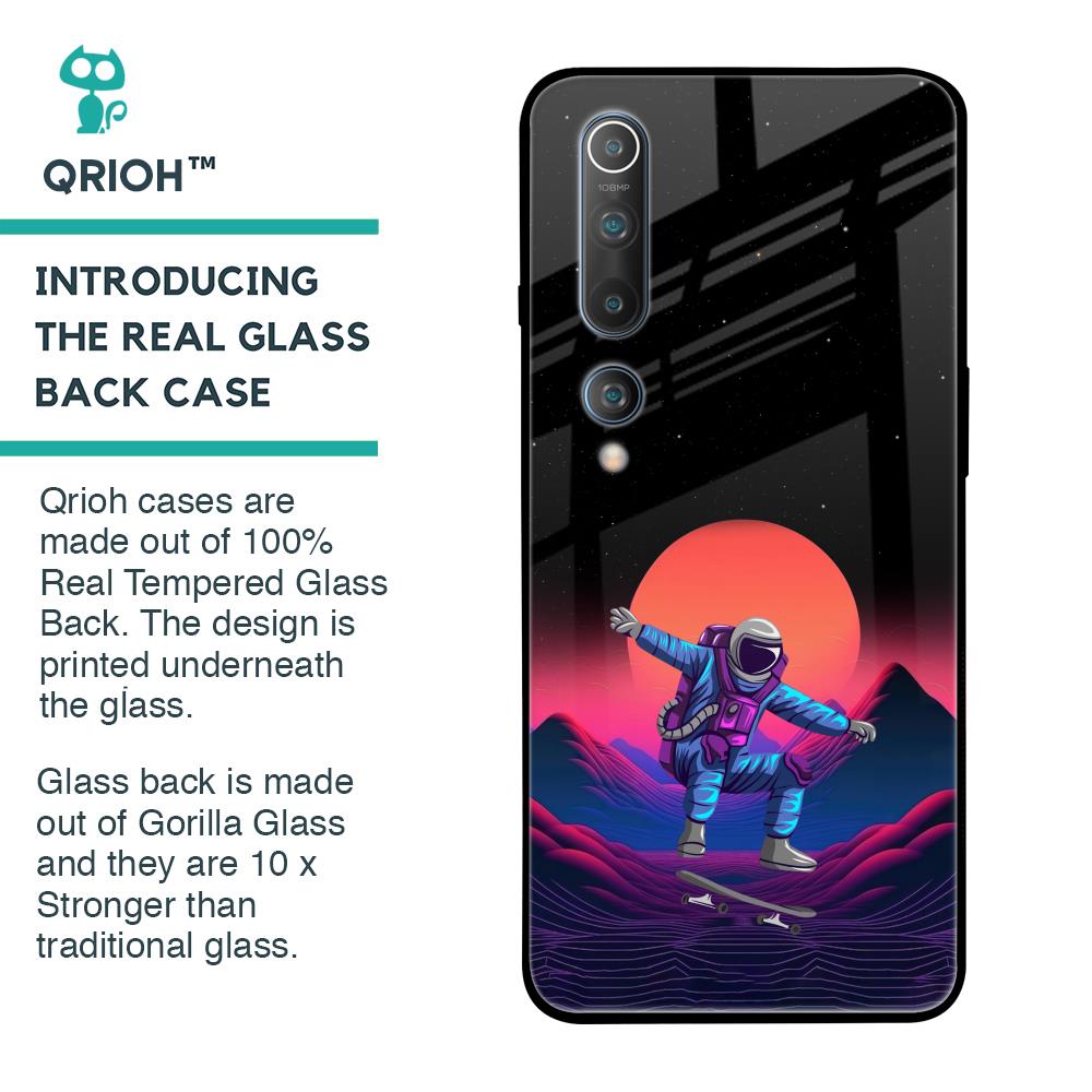 Retro Astronaut Glass Case for Xiaomi Mi 10 Pro
