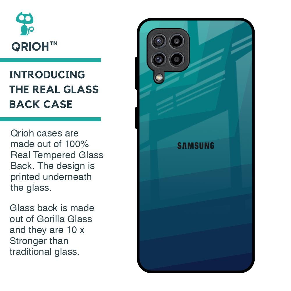 Green Triangle Pattern Glass Case for Samsung Galaxy M32