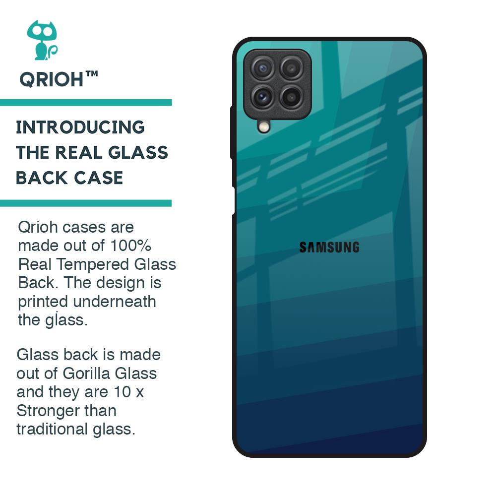 Green Triangle Pattern Glass Case for Samsung Galaxy A22