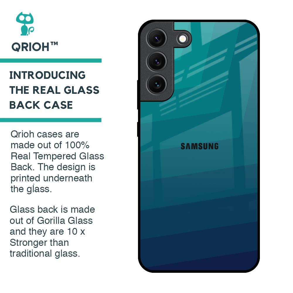 Green Triangle Pattern Glass Case for Samsung Galaxy S22 5G