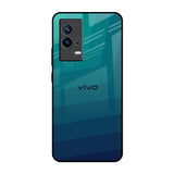 Green Triangle Pattern IQOO 9 5G Glass Back Cover Online