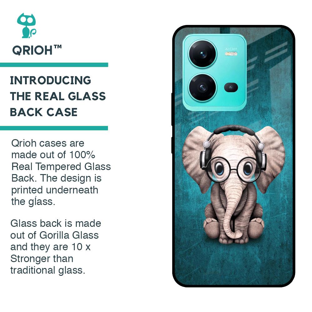Adorable Baby Elephant Glass Case For Vivo V25