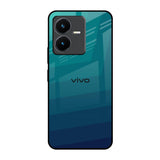 Green Triangle Pattern Vivo Y22 Glass Back Cover Online