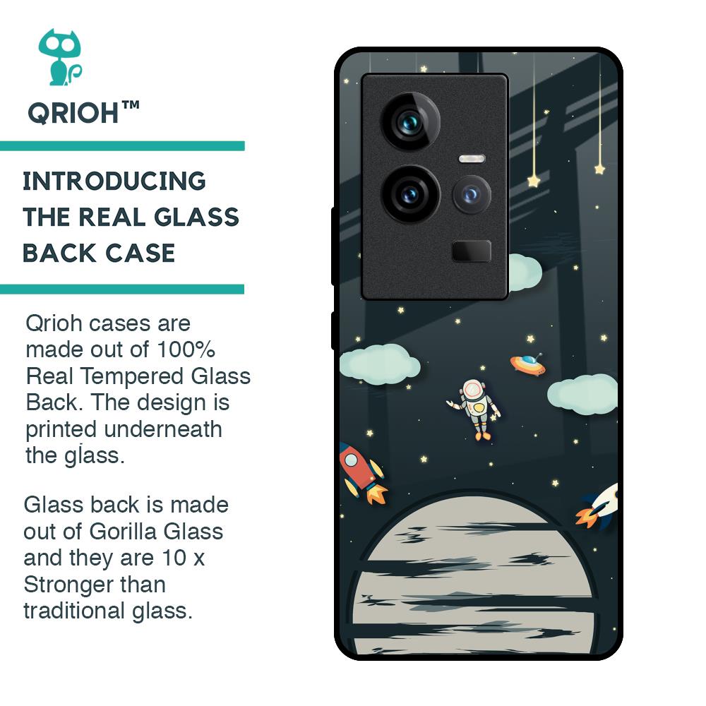 Astronaut Dream Glass Case For iQOO 11