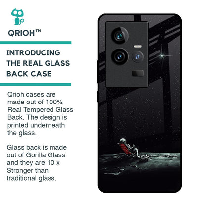 Relaxation Mode On Glass Case For iQOO 11