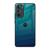 Green Triangle Pattern Motorola Edge 30 Glass Back Cover Online