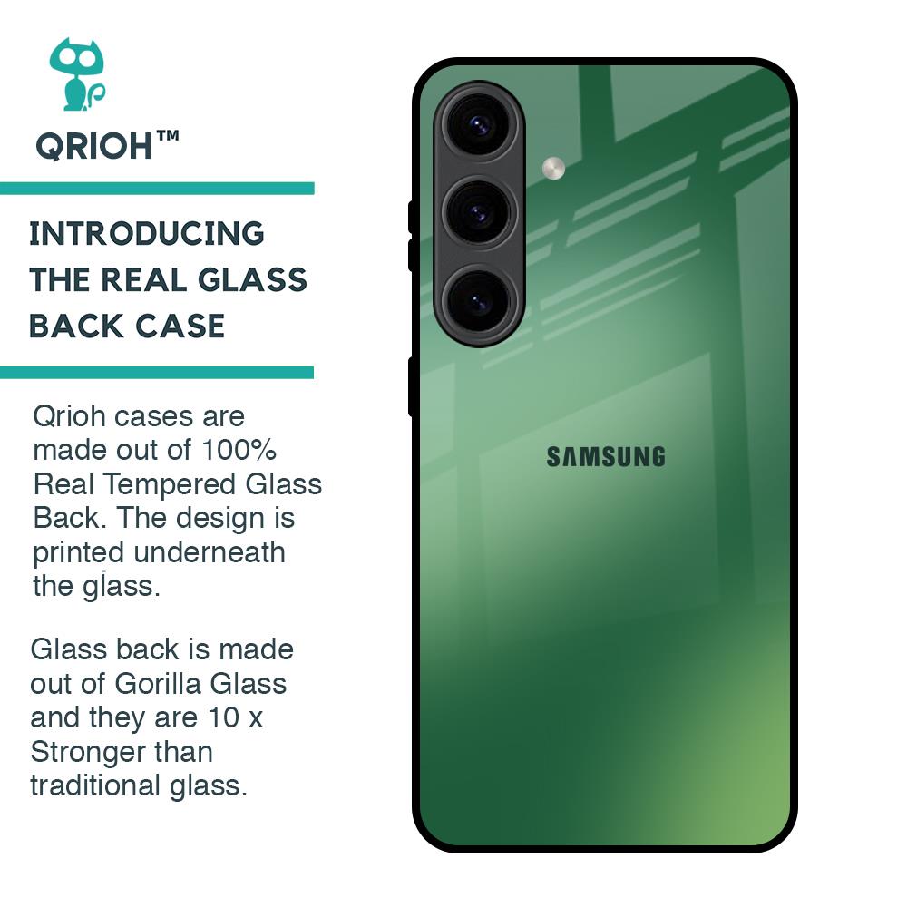Green Grunge Texture Glass Case for Samsung Galaxy S24 5G